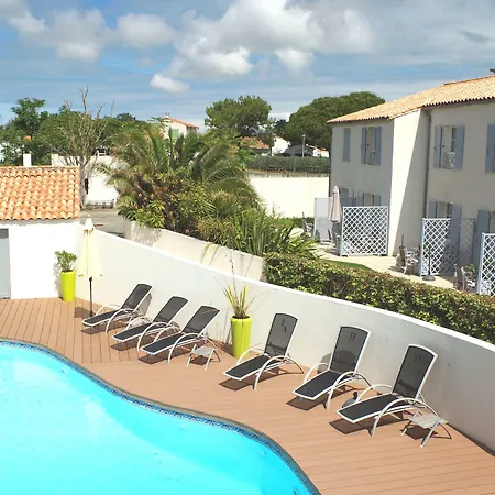 Apartahotel Perle De Ré 3*