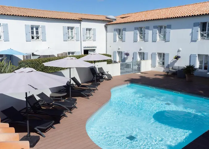 Hotel apartamentowy Perle De Re 3*